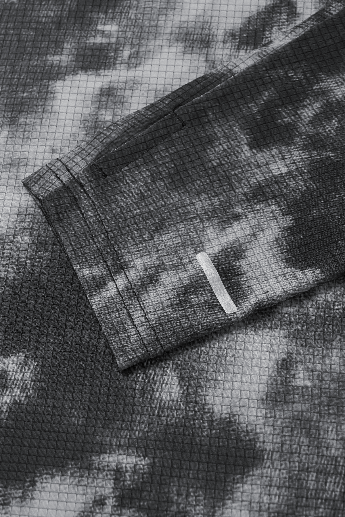 Warmer Long-Sleeved Shirt -Tie dye Black
